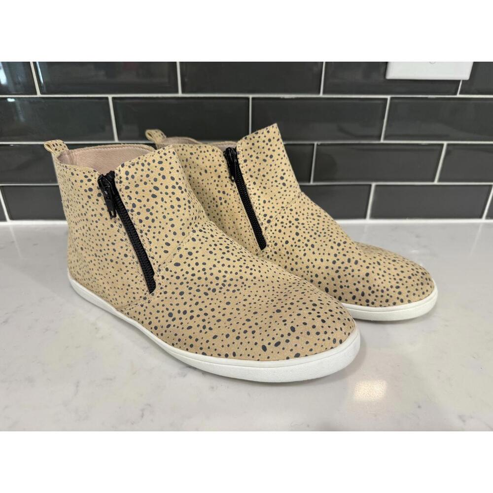 Monkey Feet Adult Ankle Boots - 39